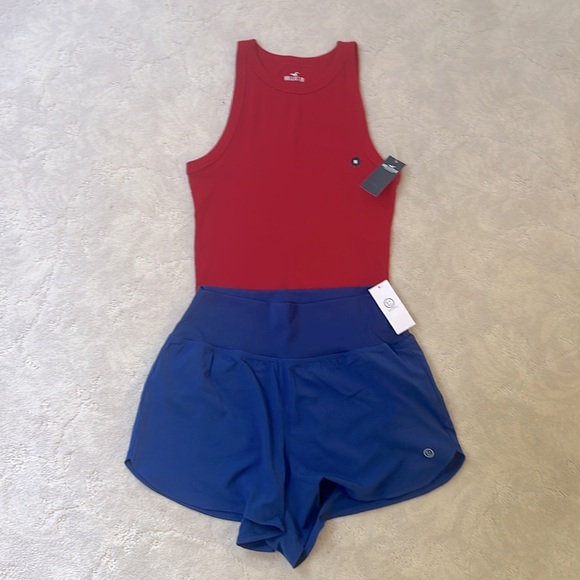 NWT Blue Hollister High Waist Short Short w/Center Zipper Pocket on Back, Size M - Picture 2 of 11